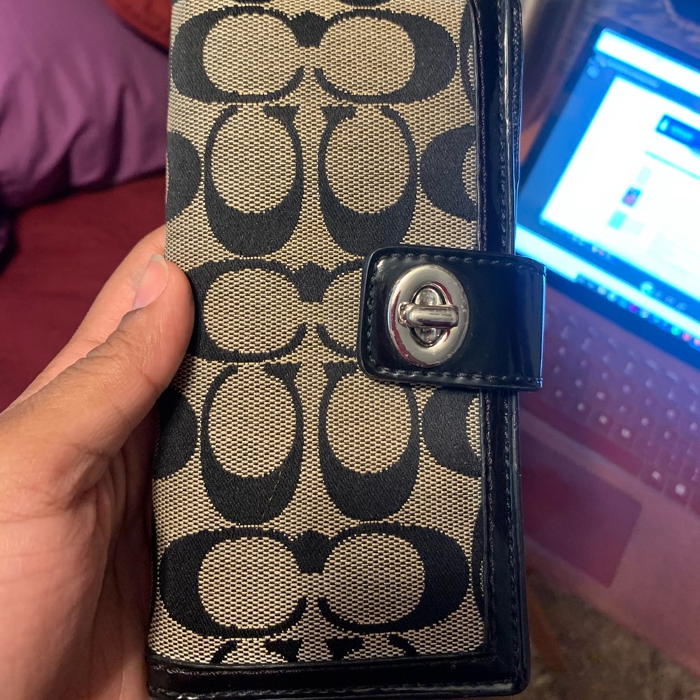 Coach wallet
